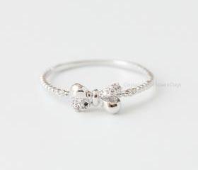 Delicate Cubic zirconia crystal bow rings in silver,stacking rings,CZ Wedding Ring,everyday jewelry, gift ring