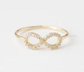 US Size 6.5 Simple Crystals INFINITY Ring In Gold