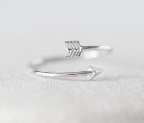 Tiny arrow adjustable ring in silver ,adjustable ring,everyday jewelry, gift ring