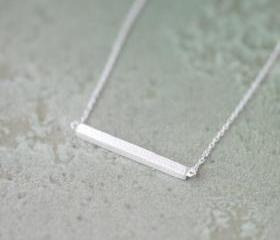 Matt Silver Bar Necklace