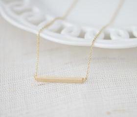 Matt gold Bar Necklace