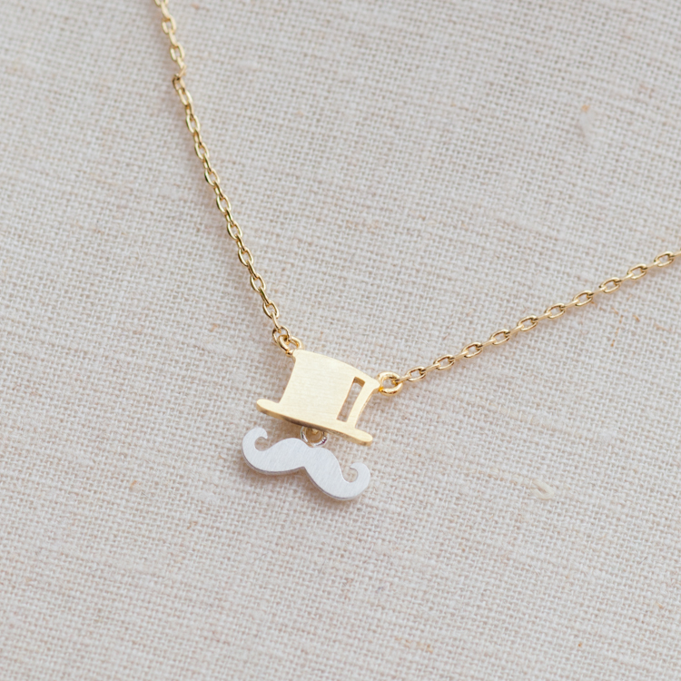 Mustache And Top Hat Necklace In Gold on Luulla